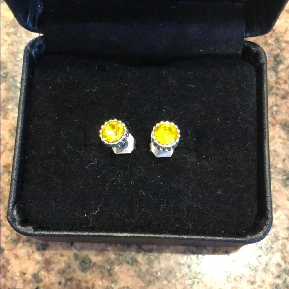 Small Yellow Studs